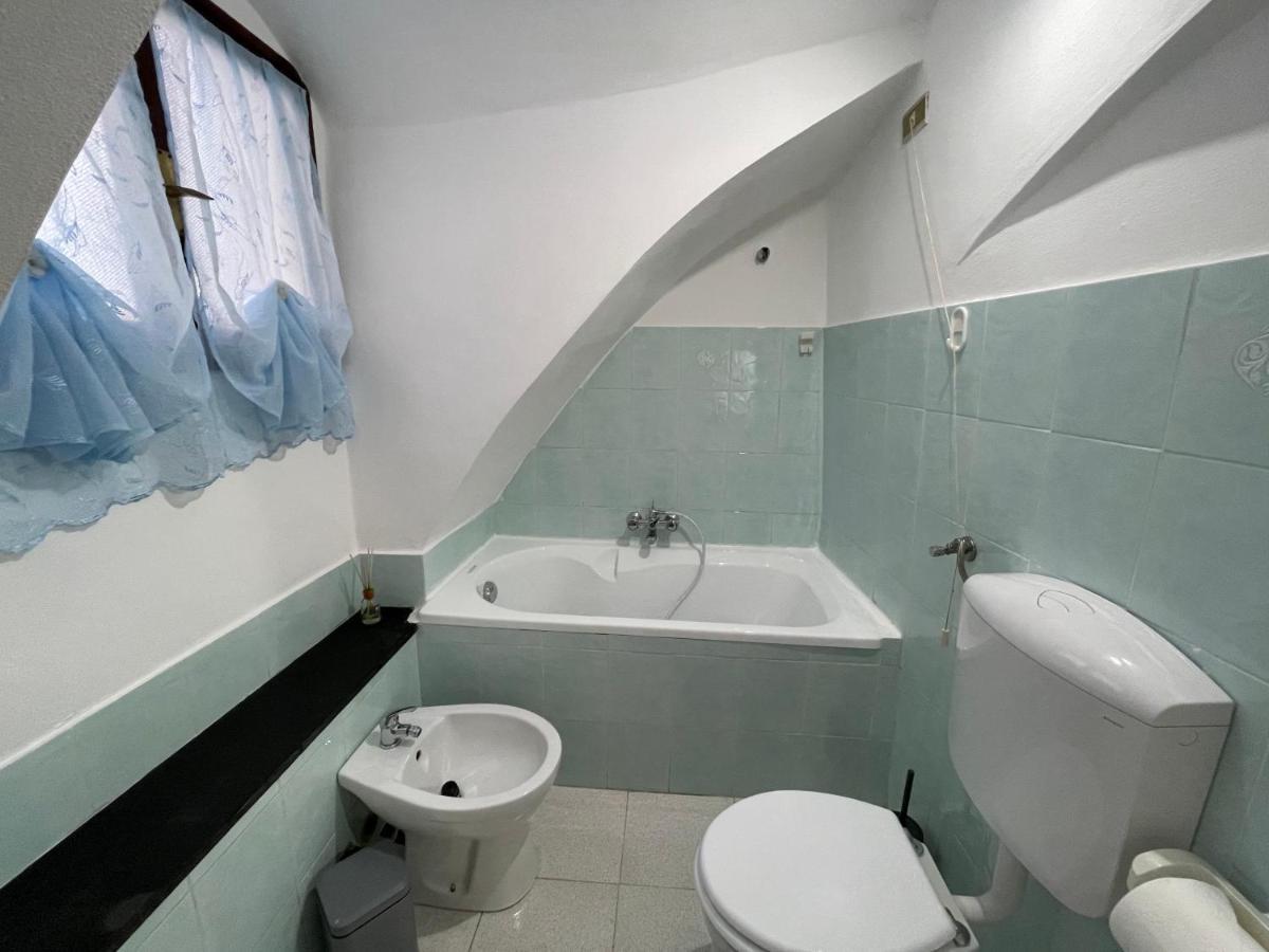 Apartamento Casa di nonno Memé CITRA 008035-LT-0018 Andagna Exterior foto